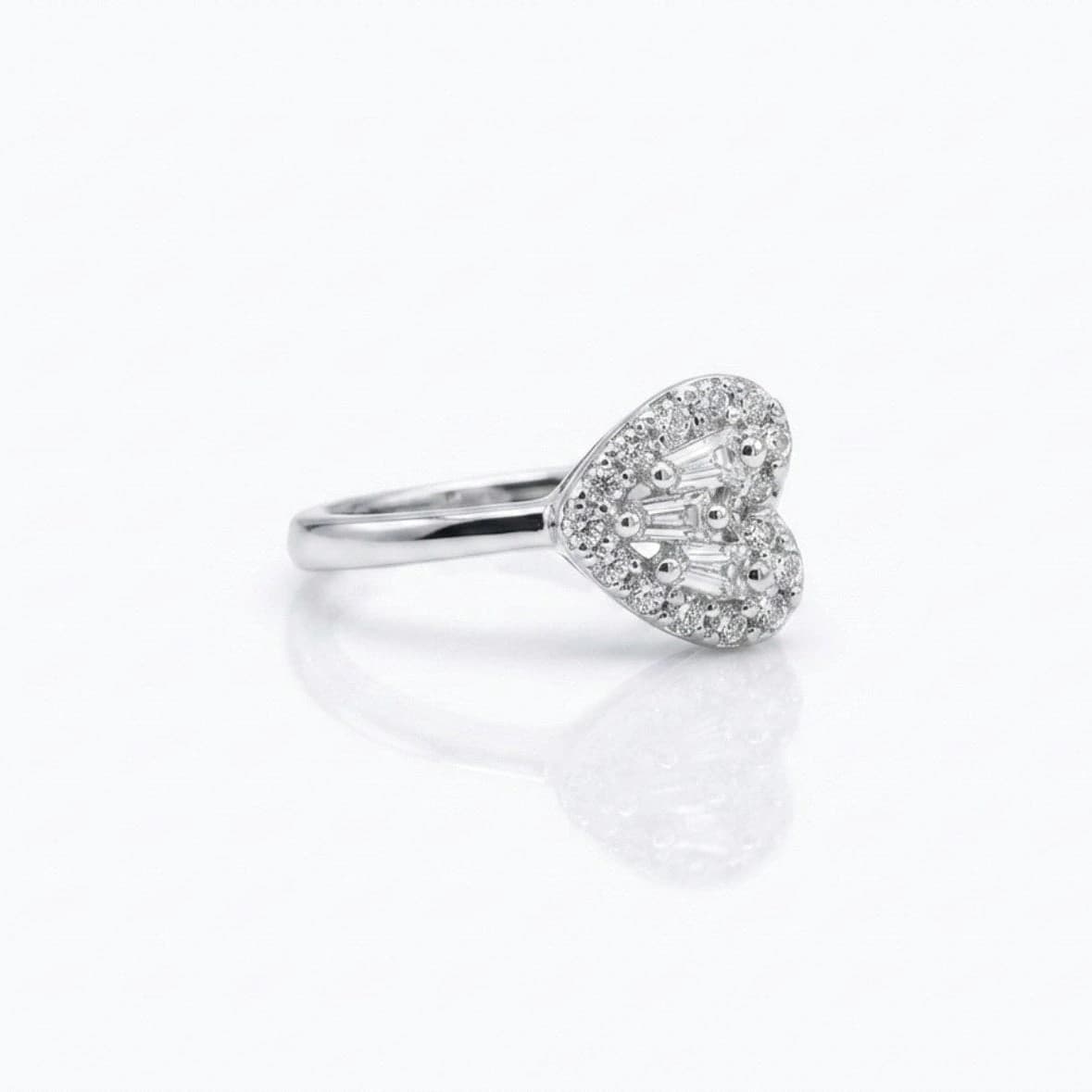 Celeste Heart Crystal Nose Pin